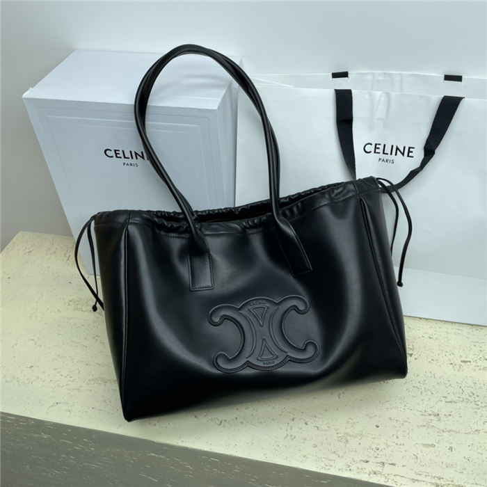 CABAS DRAWSTRING CUIR TRIOMPHE IN SMOOTH CALFSKIN Black High