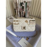 SMALL FLAP BAG Lambskin Glass Pearls Imitation Pearls Strass Gold Silver & Ruthenium Finish Metal White High