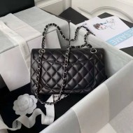 Small CLASSIC HANDBAG Lambskin Silver Metal Black A