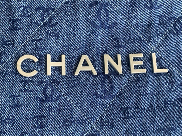 Chanel 22 LARGE HANDBAG Denim & Silver-Tone Metal AS3262 High