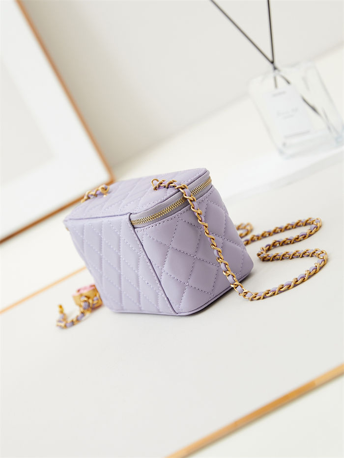 Chanel Vanity with Chain AP3940 Lambskin Lilac High