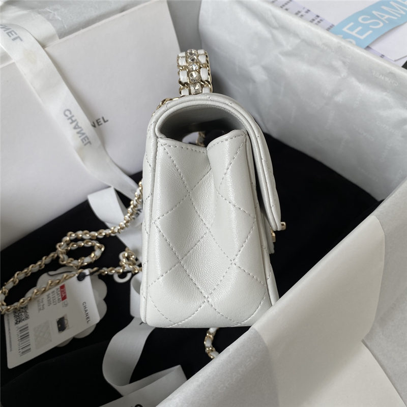 Chanel MINI FLAP BAG With Top Diamond Handle Lambskin & Gold-Tone Metal AS4140 White A