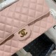 Medium CLASSIC HANDBAG Grained Calfskin Pink Gold Metal B