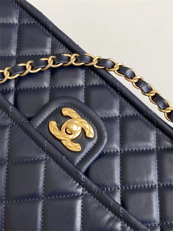 Chanel LARGE FLAP BAG AS5145 Shiny Crumpled Calfskin Navy High