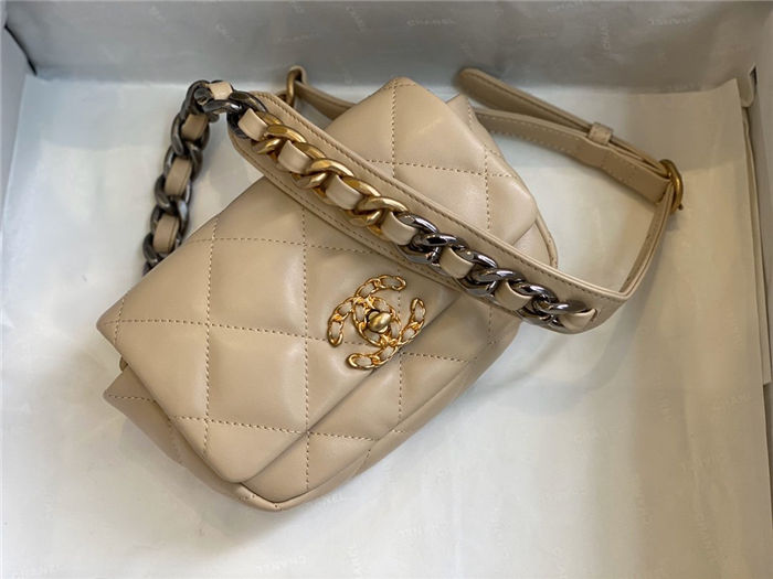 Waist Chanel 19 Flap Bag Lambskin/Goatskin Beige High