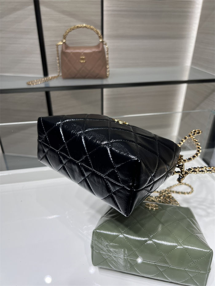 Chanel CLUTCH WITH CHAIN AP4189 Shiny Lambskin & Gold-Tone Metal Black High