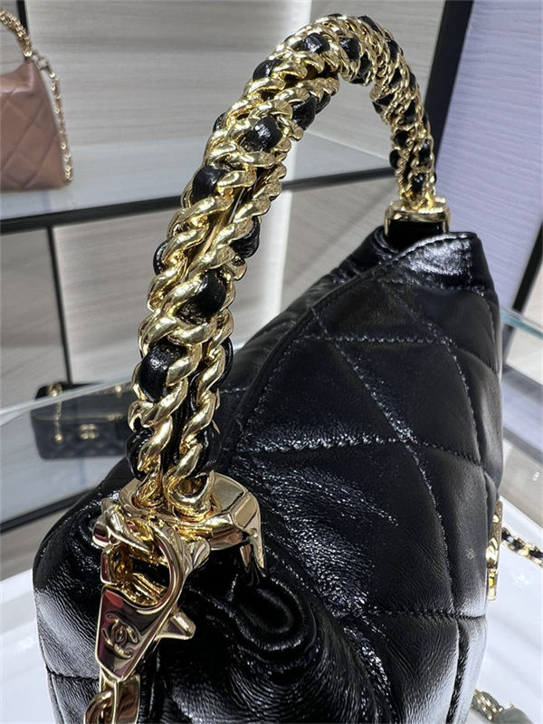 Chanel CLUTCH WITH CHAIN AP4189 Shiny Lambskin & Gold-Tone Metal Black High