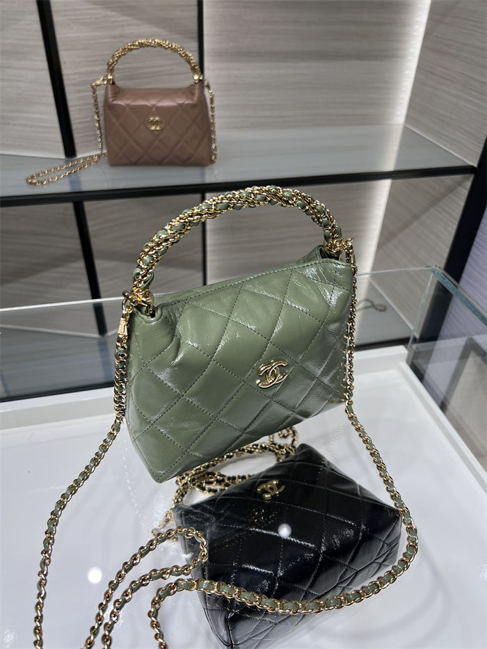 Chanel CLUTCH WITH CHAIN AP4189 Shiny Lambskin & Gold-Tone Metal Green High