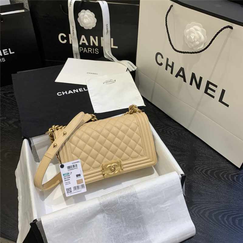 BOY Chanel HANDBAG Grained Calfskin & Gold Metal Beige A