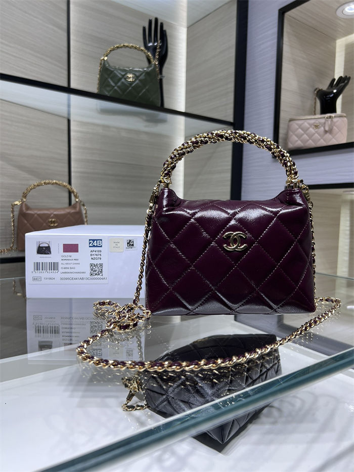 Chanel CLUTCH WITH CHAIN AP4189 Shiny Lambskin & Gold-Tone Metal Burgundy High