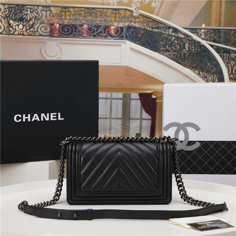 BOY Chanel HANDBAG Chevrons Pattern Lambskin Black B