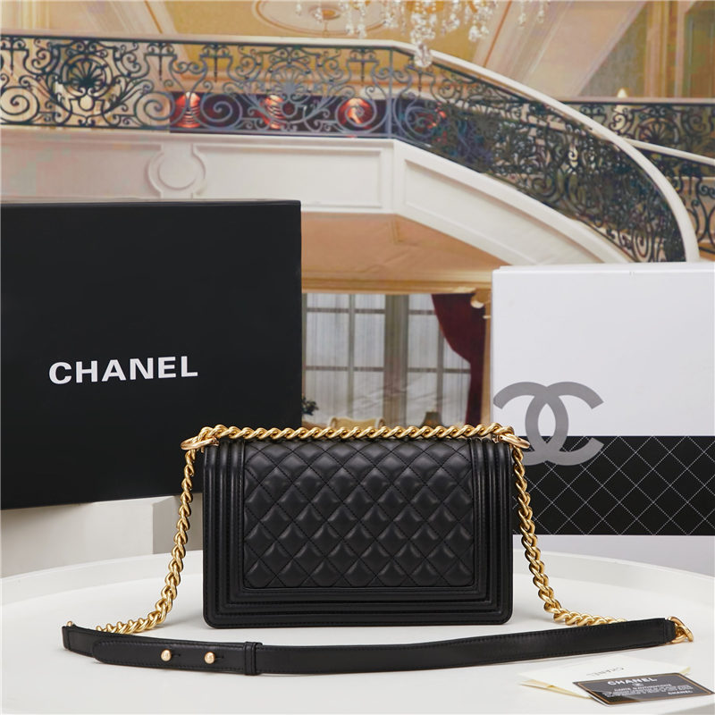 BOY Chanel HANDBAG Lambskin Black B