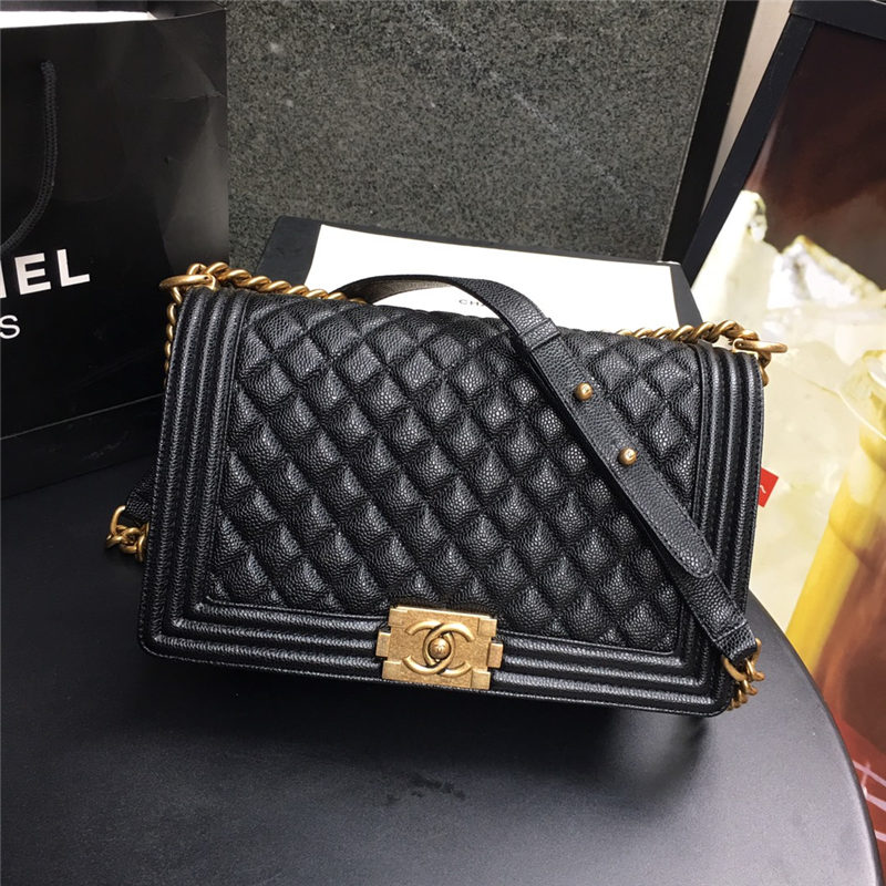 LARGE BOY Chanel HANDBAG Grained Calfskin Black High