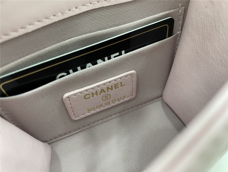 Chanel CLUTCH WITH CHAIN A68063 Lambskin & Gold-Tone Metal Pink High