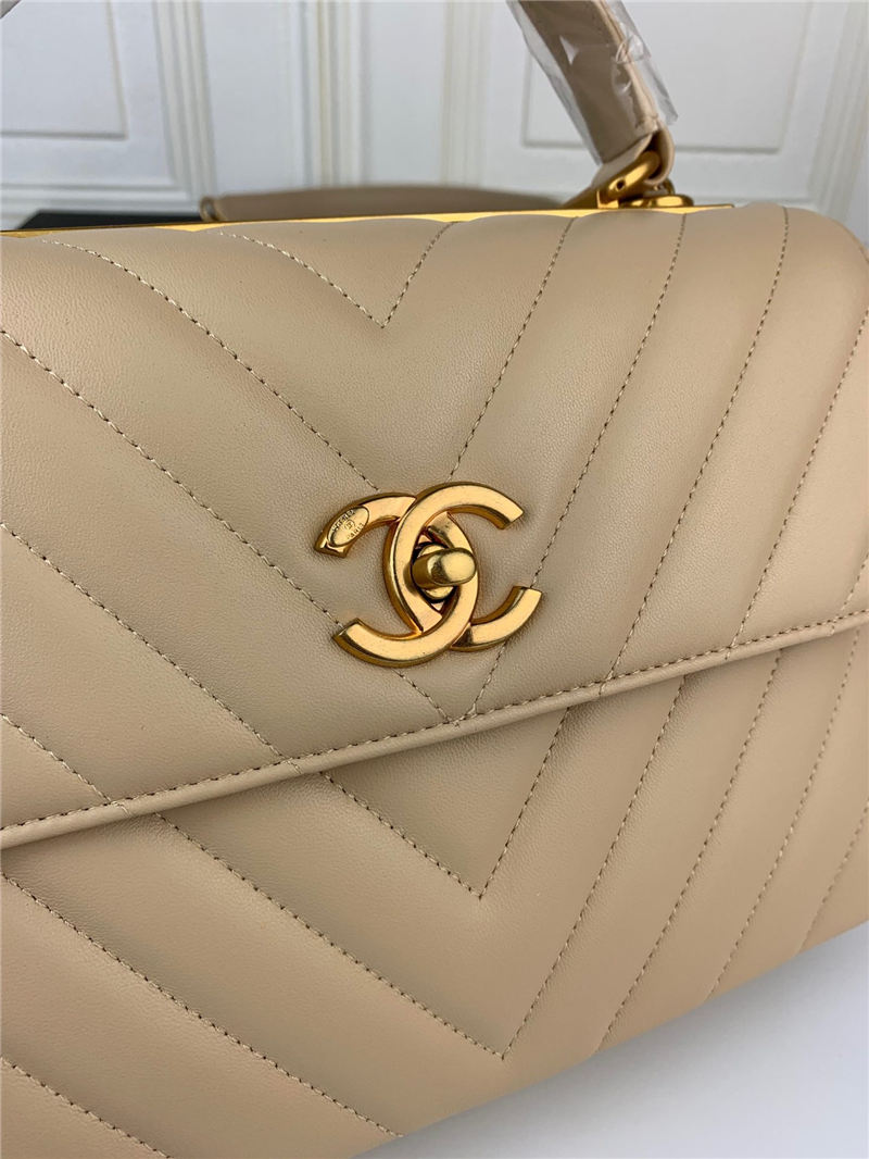 SMALL FLAP BAG WITH TOP HANDLE Chevrons Pattern Lambskin Aged Gold Metal Beige B