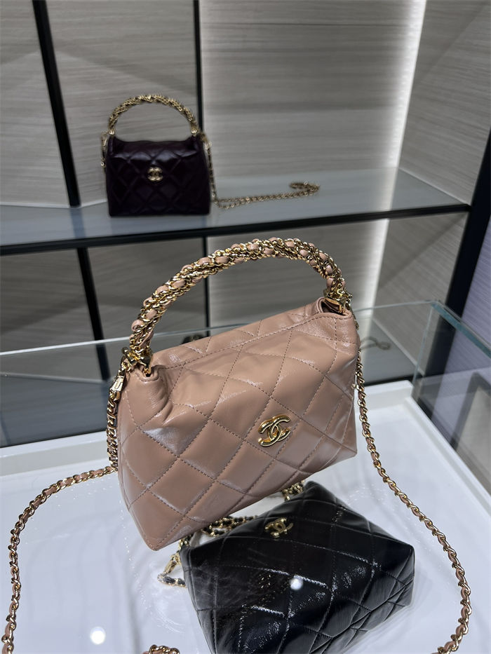 Chanel CLUTCH WITH CHAIN AP4189 Shiny Lambskin & Gold-Tone Metal Nude High