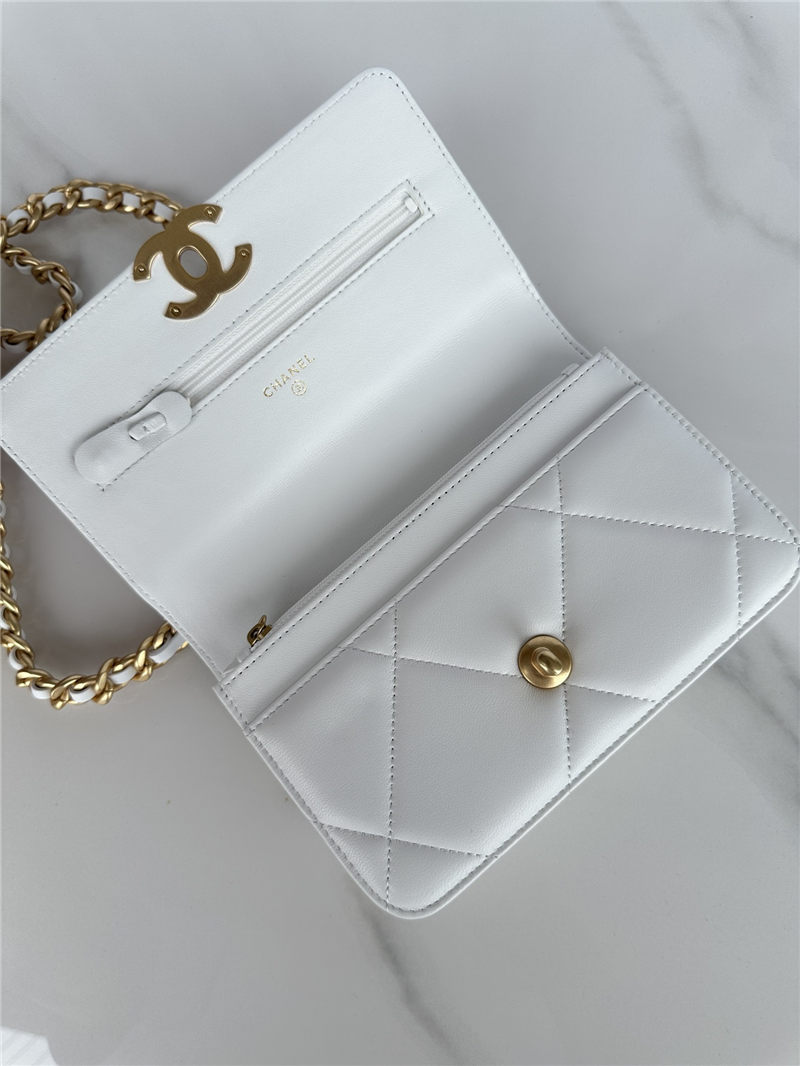 Chanel 19 WALLET ON CHAIN-A Shiny Lambskin, Gold/Silver-Tone & Ruthenium-Finish Metal White A