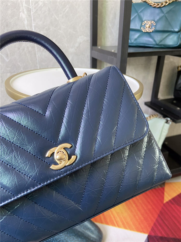 SMALL FLAP BAG WITH TOP HANDLE Chevrons Pattern Shiny Calfskin Blue Gold Metal High