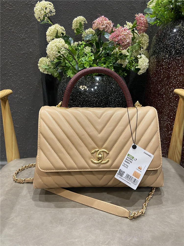 FLAP BAG WITH TOP HANDLE Chevrons Pattern Grained Calfskin Beige Gold Metal High