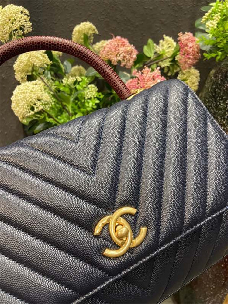 FLAP BAG WITH TOP HANDLE Chevrons Pattern Grained Calfskin Navy Blue Gold Metal High