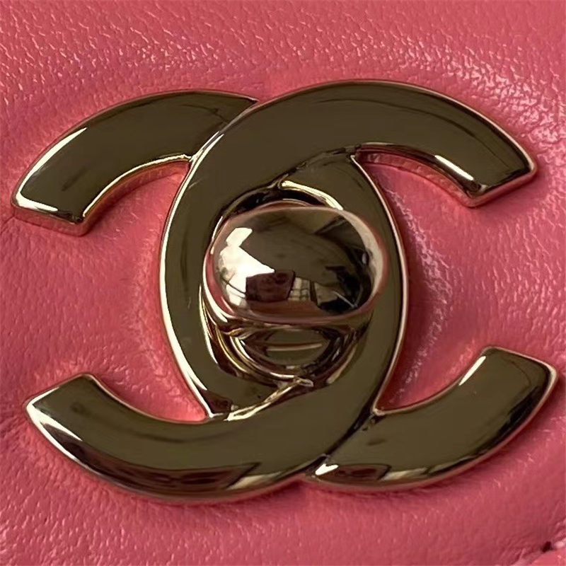 Chanel HEART BAG Lambskin & Gold-Tone Metal AS3191 A