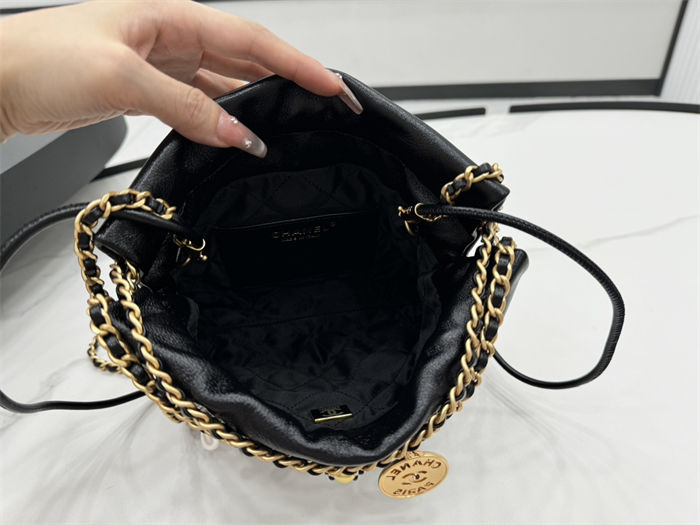 Chanel 22 MINI HANDBAG Shiny Lambskin Black, Bijoux Charms & Gold-Tone Metal AS3980 High