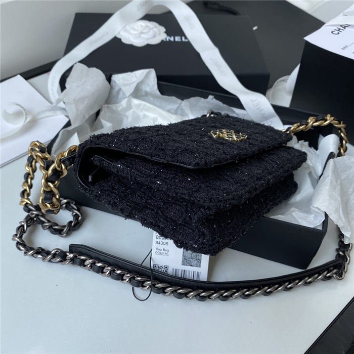 Chanel 19 WALLET ON CHAIN Black A