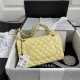 Medium CLASSIC HANDBAG Lambskin Yellow Gold Metal A