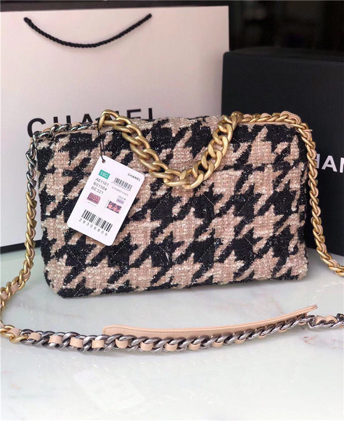 Large Chanel 19 Flap Bag Tweed Gold-Tone Houndstooth Black-Beige High