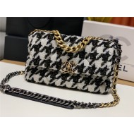 Large Chanel 19 Flap Bag Tweed Gold-Tone Houndstooth Black-White High