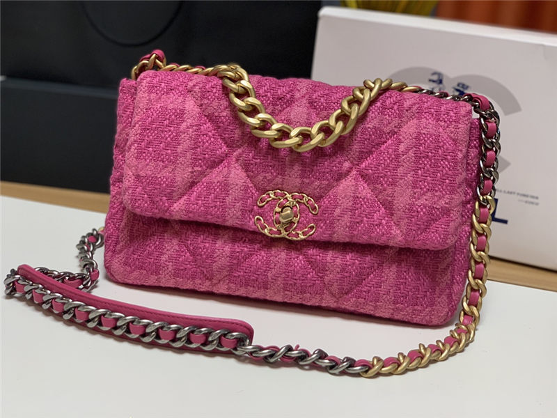 Large Chanel 19 Flap Bag Tweed Gold-Tone Houndstooth Fuchsia High