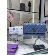 CLUTCH WITH CHAIN AP3566 Shiny Crumpled Calfskin, Strass & Ruthenium-Finish Metal Blue A