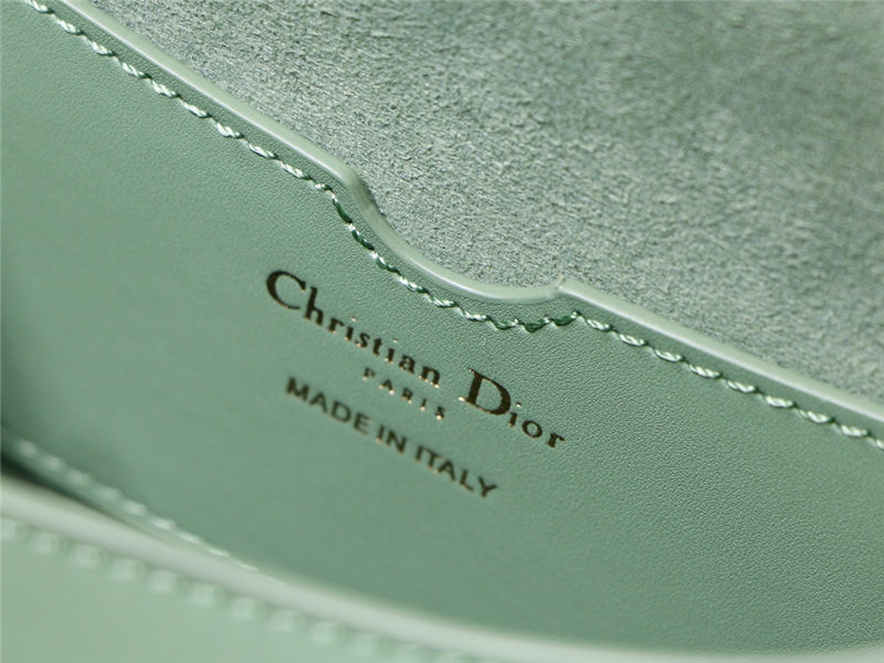 MEDIUM Dior BOBBY BAG Box Calfskin Green High