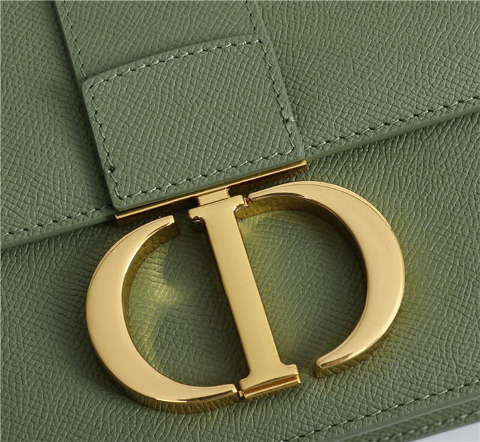 30 MONTAIGNE BAG Grained Calfskin Green High