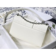 30 MONTAIGNE CHAIN BAG Grained Calfskin White High