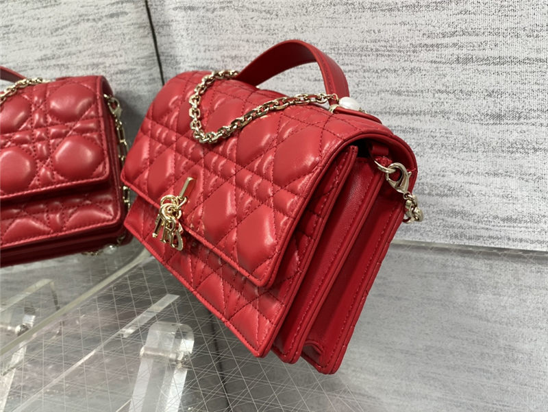 MISS DIOR MINI BAG Cannage Lambskin Red High