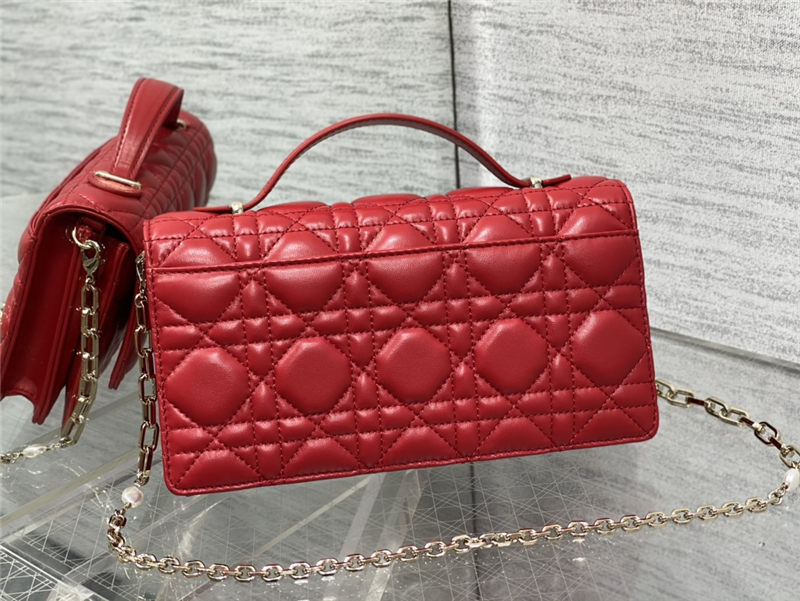 MISS DIOR MINI BAG Cannage Lambskin Red High