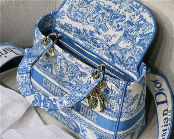 MEDIUM LADY D-LITE BAG Toile de Jouy Reverse Embroidery Blue High