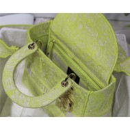 MEDIUM LADY D-LITE BAG Toile de Jouy Reverse Embroidery Lime High