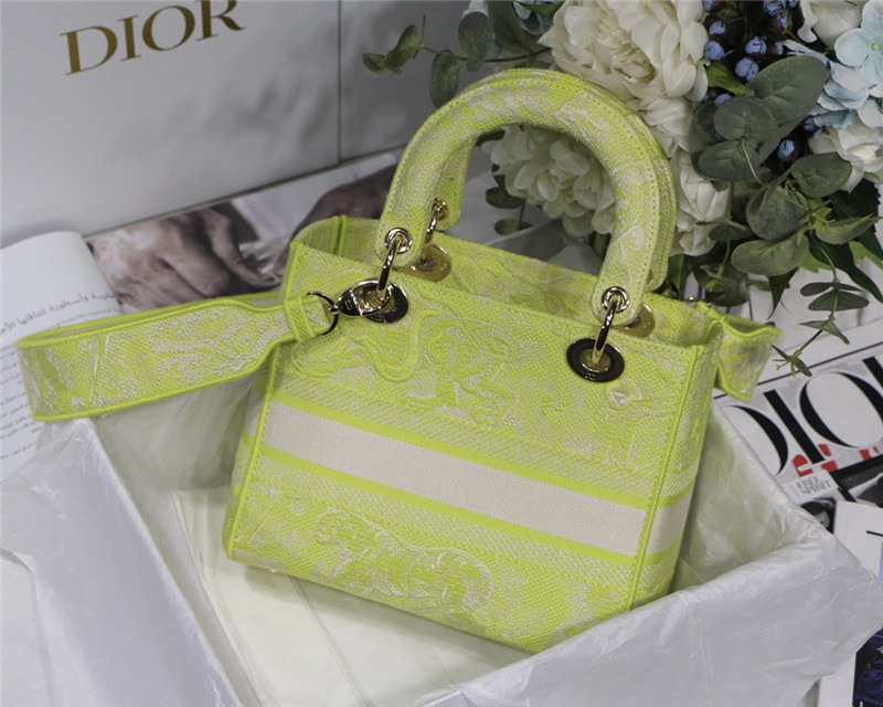 MEDIUM LADY D-LITE BAG Toile de Jouy Reverse Embroidery Lime High