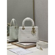 MEDIUM LADY D-LITE BAG Embroidery with Macramé Effect High