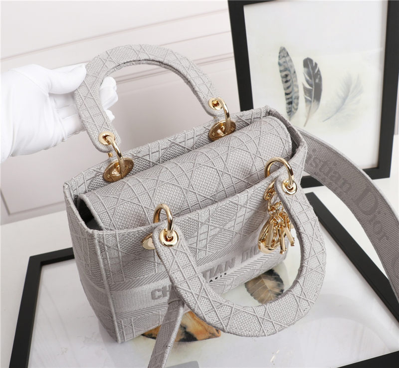 MEDIUM LADY D-LITE BAG Cannage Embroidery Gray High