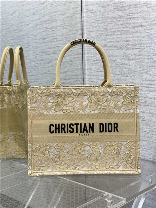 MEDIUM Dior BOOK TOTE D-Lace Embroidery with Macramé Effect High