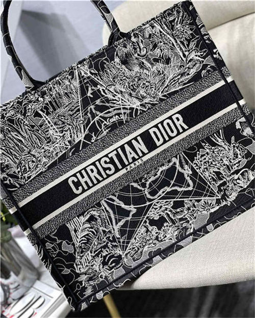 LARGE Dior BOOK TOTE Dior Around the World Embroidery Black and White High