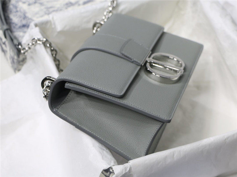 30 MONTAIGNE CHAIN BAG Grained Calfskin Gray High