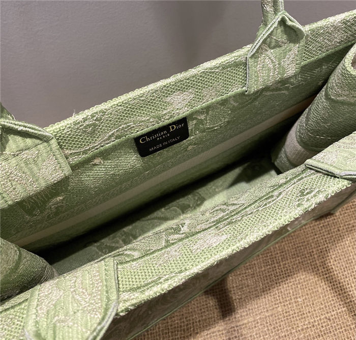 MEDIUM Dior BOOK TOTE Toile de Jouy Reverse Embroidery Green Mid