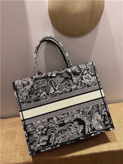 LARGE Dior BOOK TOTE Toile de Jouy Reverse Embroidery Black Mid