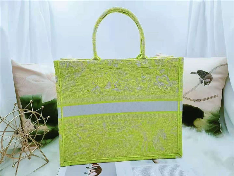 LARGE Dior BOOK TOTE Toile de Jouy Reverse Embroidery Lime High