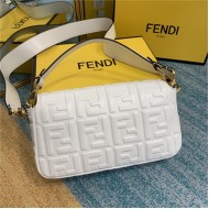 BAGUETTE leather bag white High