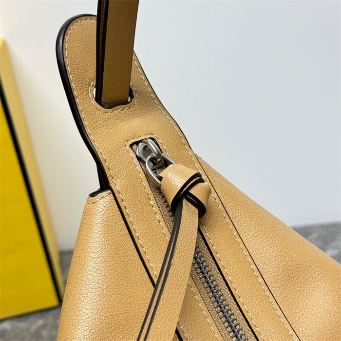 Fendi Simply Medium shoulder bag Leather High